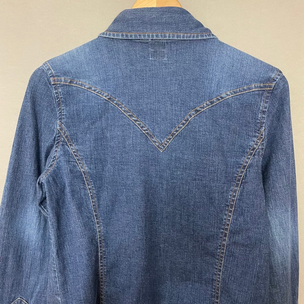 Vintage Gap Western Shirt Denim Look Stretch Women Size Medium Blue Pearl Snaps - Picture 5 of 16